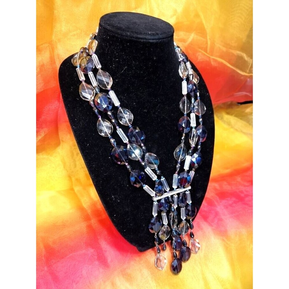Gorgeous Signed Limited Edition Valeska Designs Clear Purple Crystals Necklace